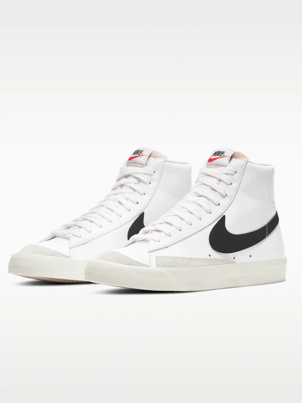 Nike White Black Blazer Mid '77 Vintage Sneakers Sz 8.5 Streetwear Skater Indie